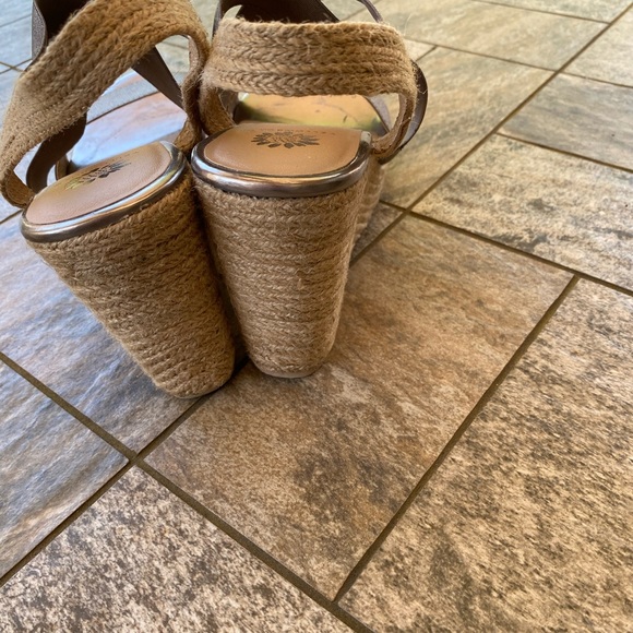 Yellowbox Silver sandals Espadrilles woman’s size 11 - Picture 3 of 4